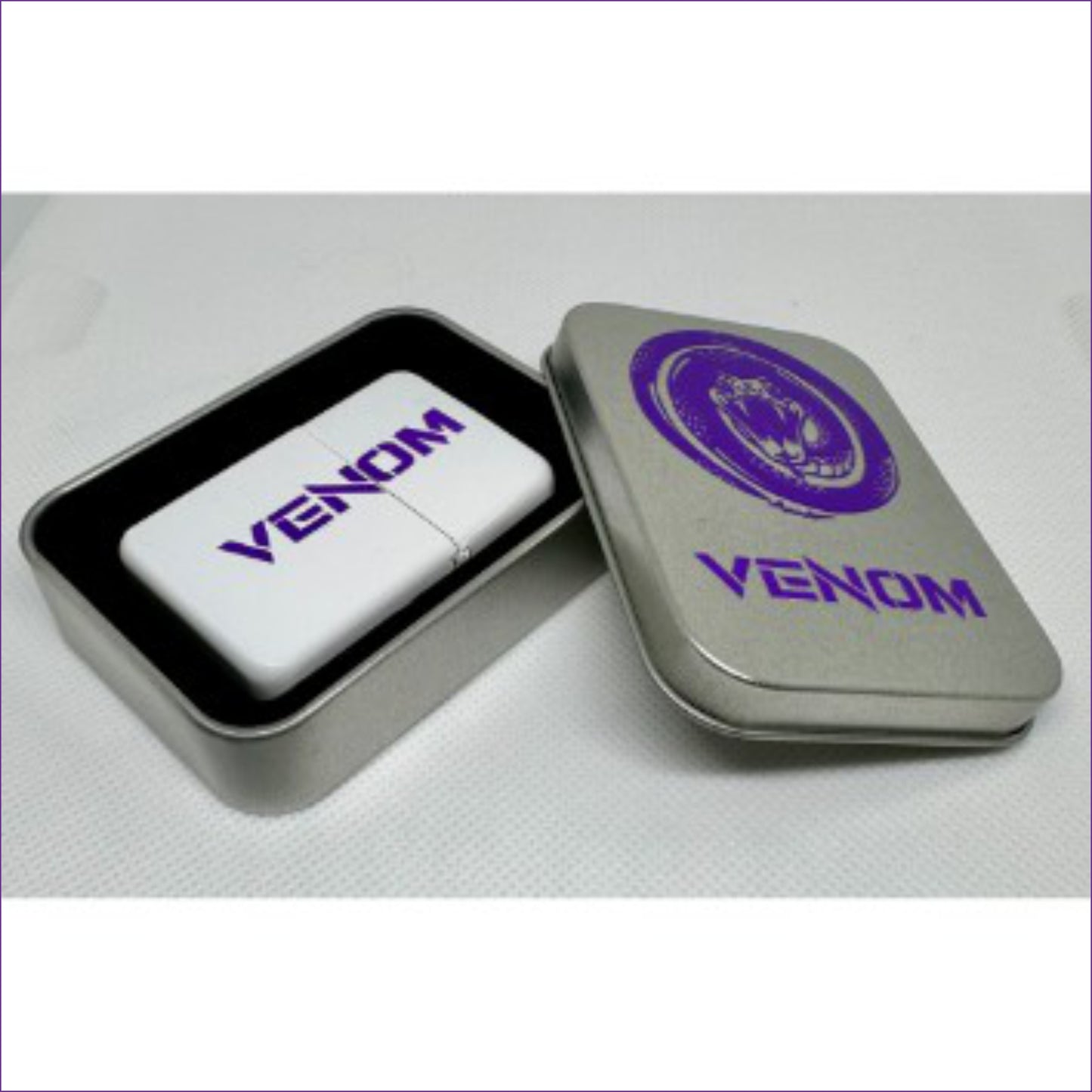 Venom Benzinfeuerzeug mit Geschenkverpackung